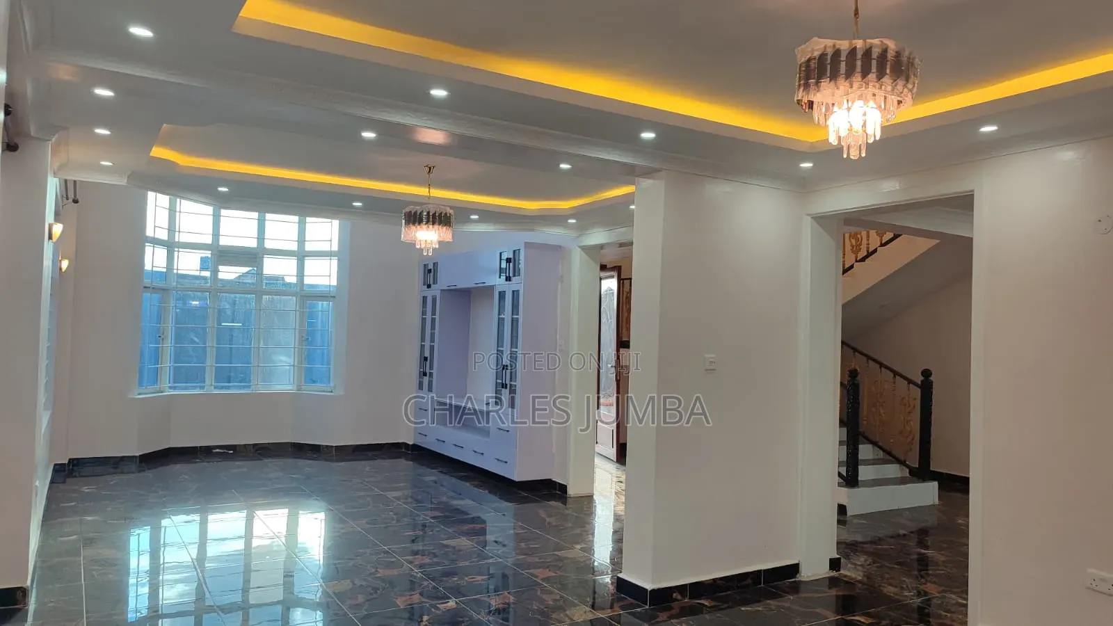 5bdrm Maisonette in Viraj for rent