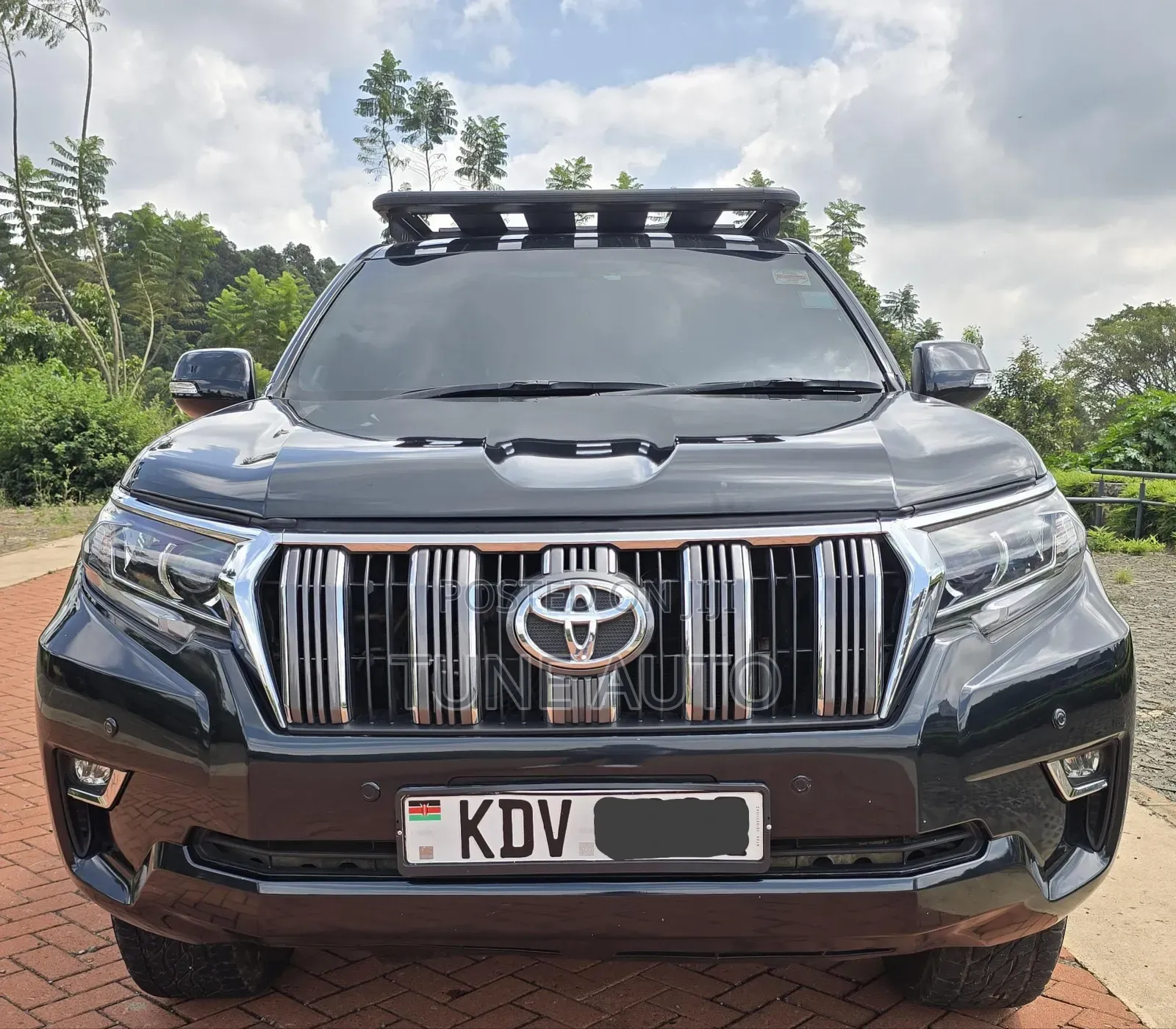 Toyota Land Cruiser Prado 2010 Black