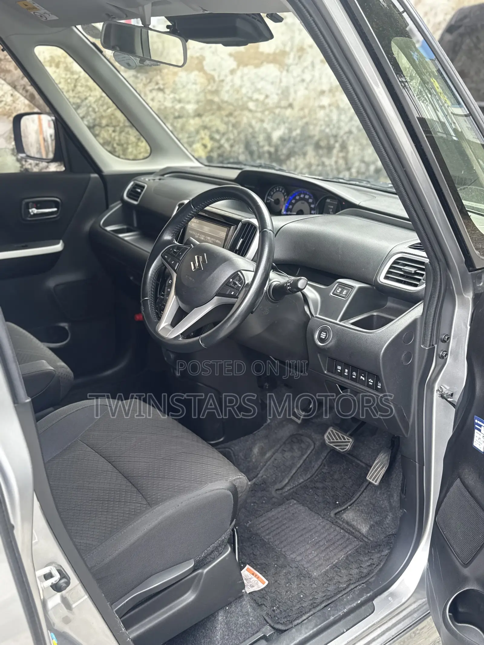 Suzuki Solio Bandit Hybrid MV 2019 Gray