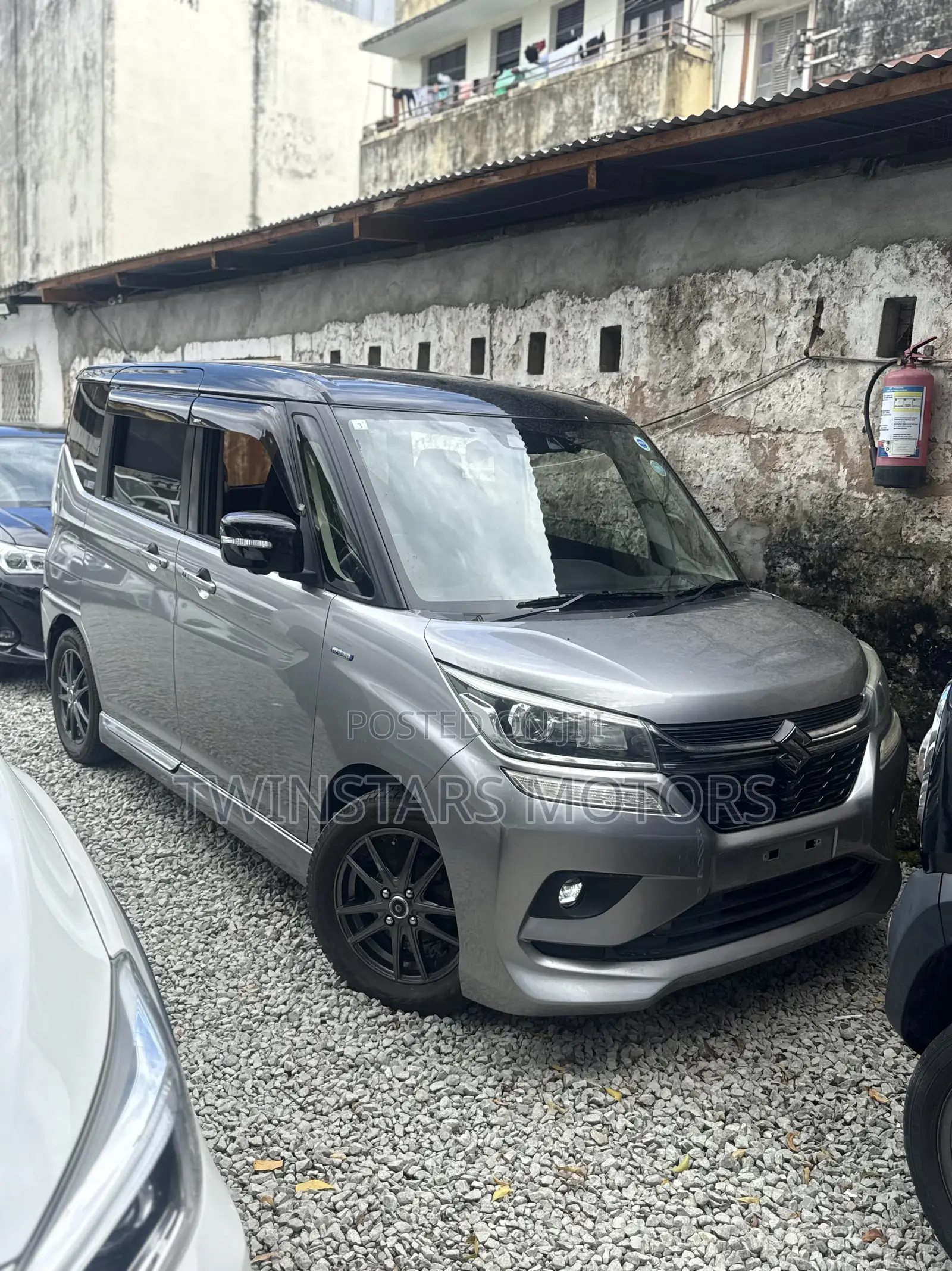 Suzuki Solio Bandit Hybrid MV 2019 Gray