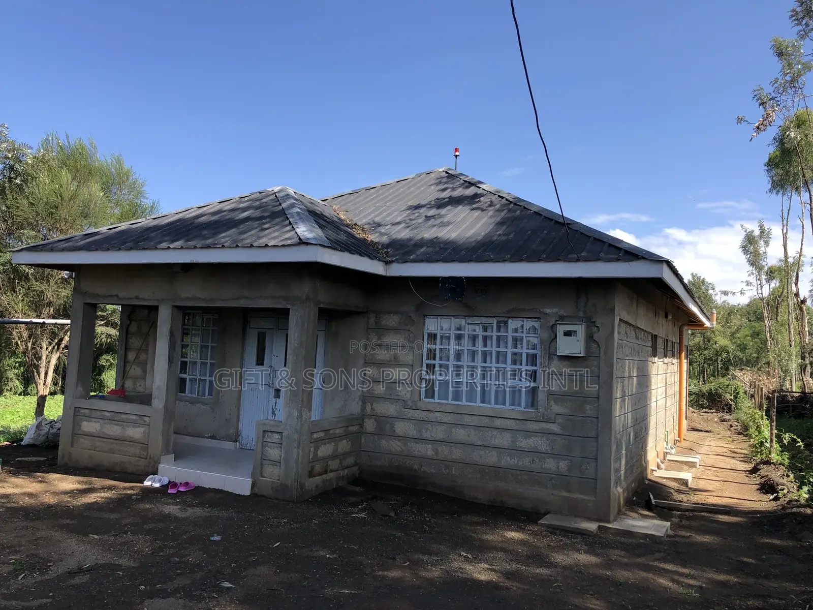 2bdrm House in Karai for sale