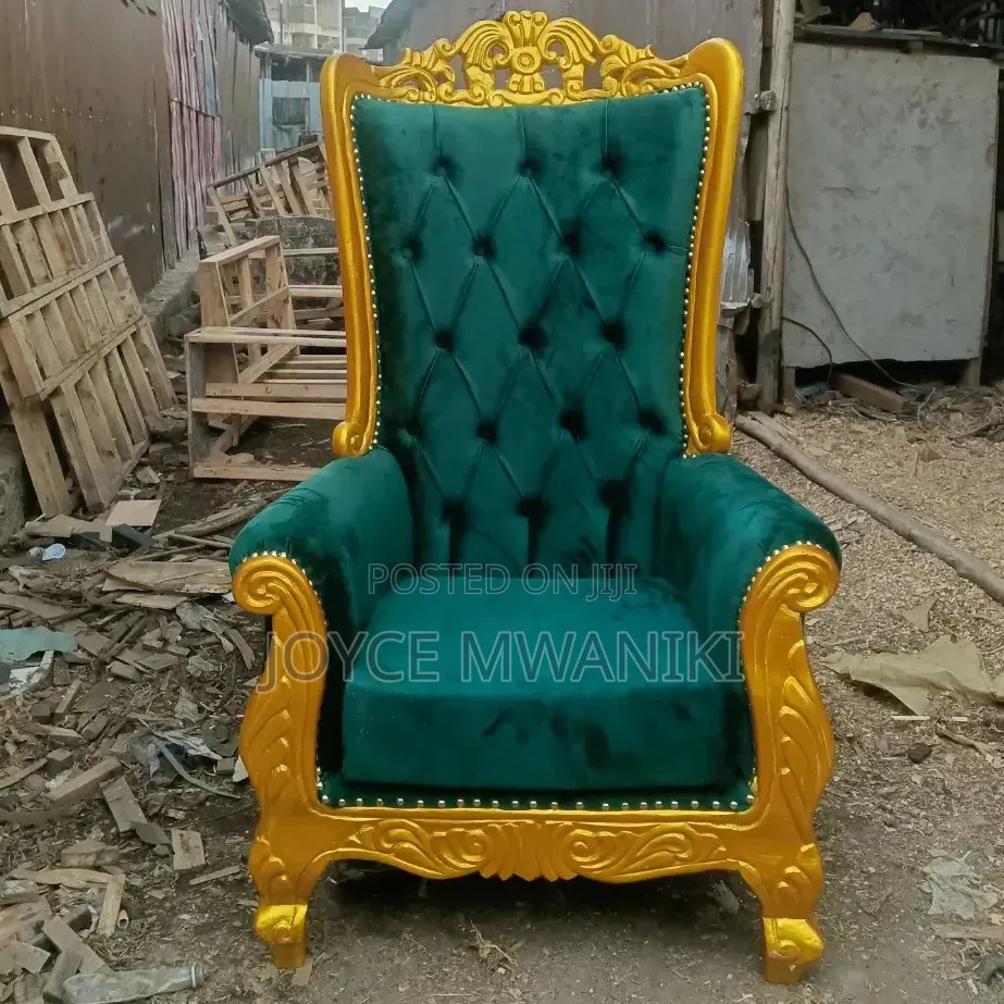 Queen Chair, King Chair, Studio or Pedicure Seat, Green and Gold 