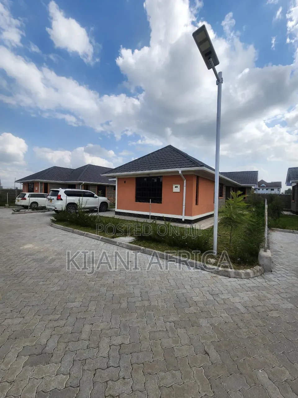 3bdrm Bungalow in Katani for sale