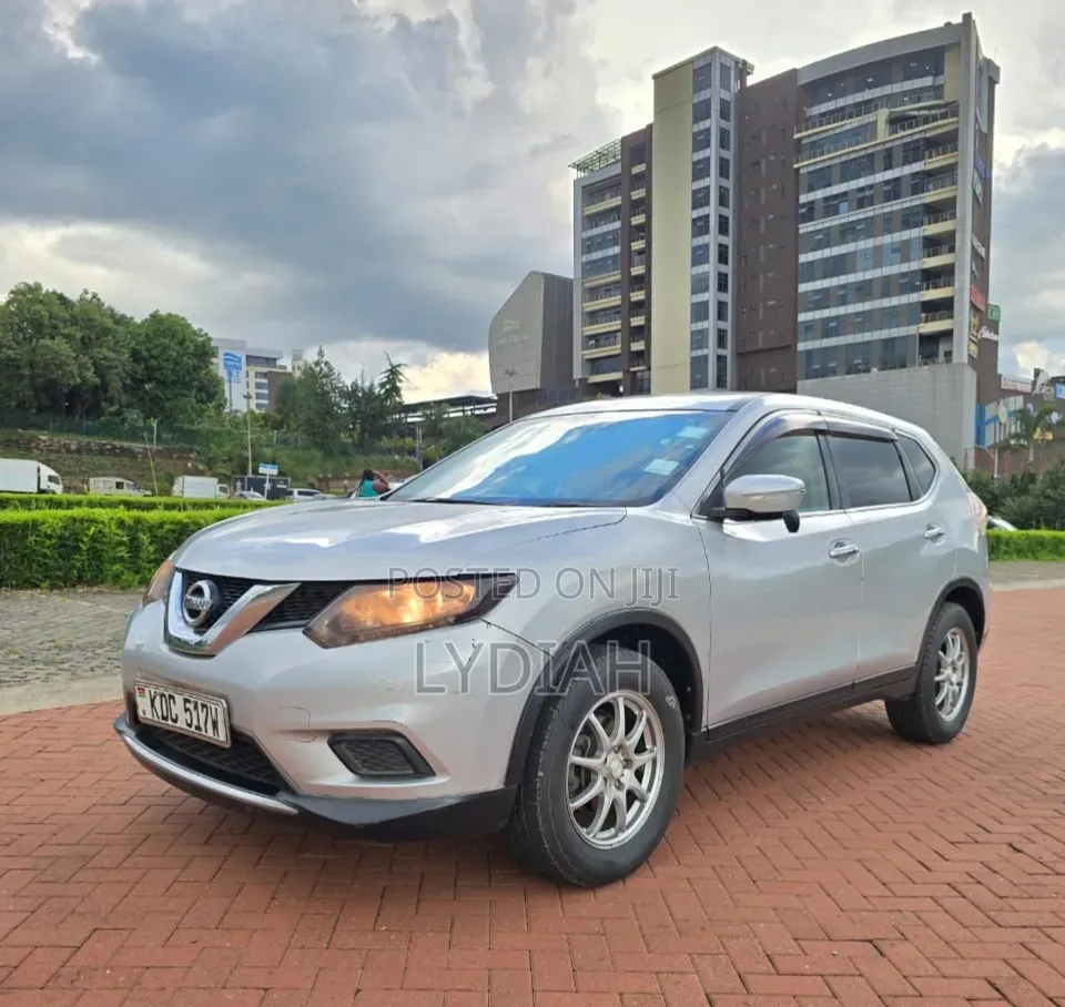 Nissan X-Trail 2013 White