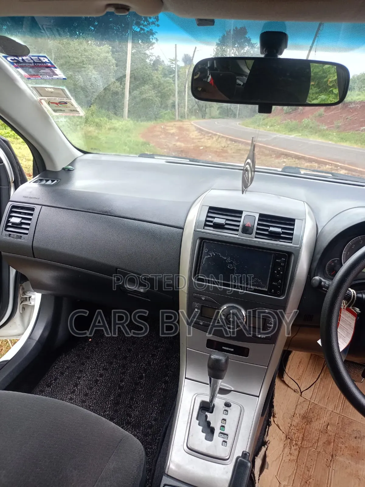 Toyota Corolla Fielder 2011 White