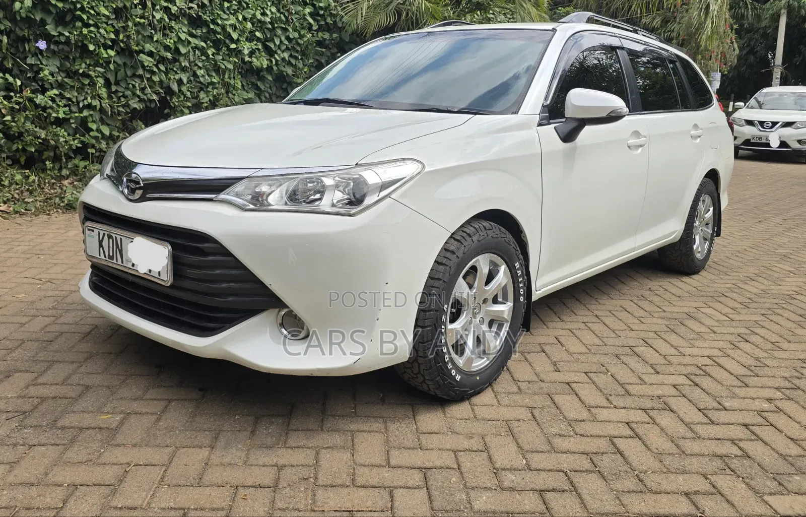 Toyota Corolla Fielder 2016 White