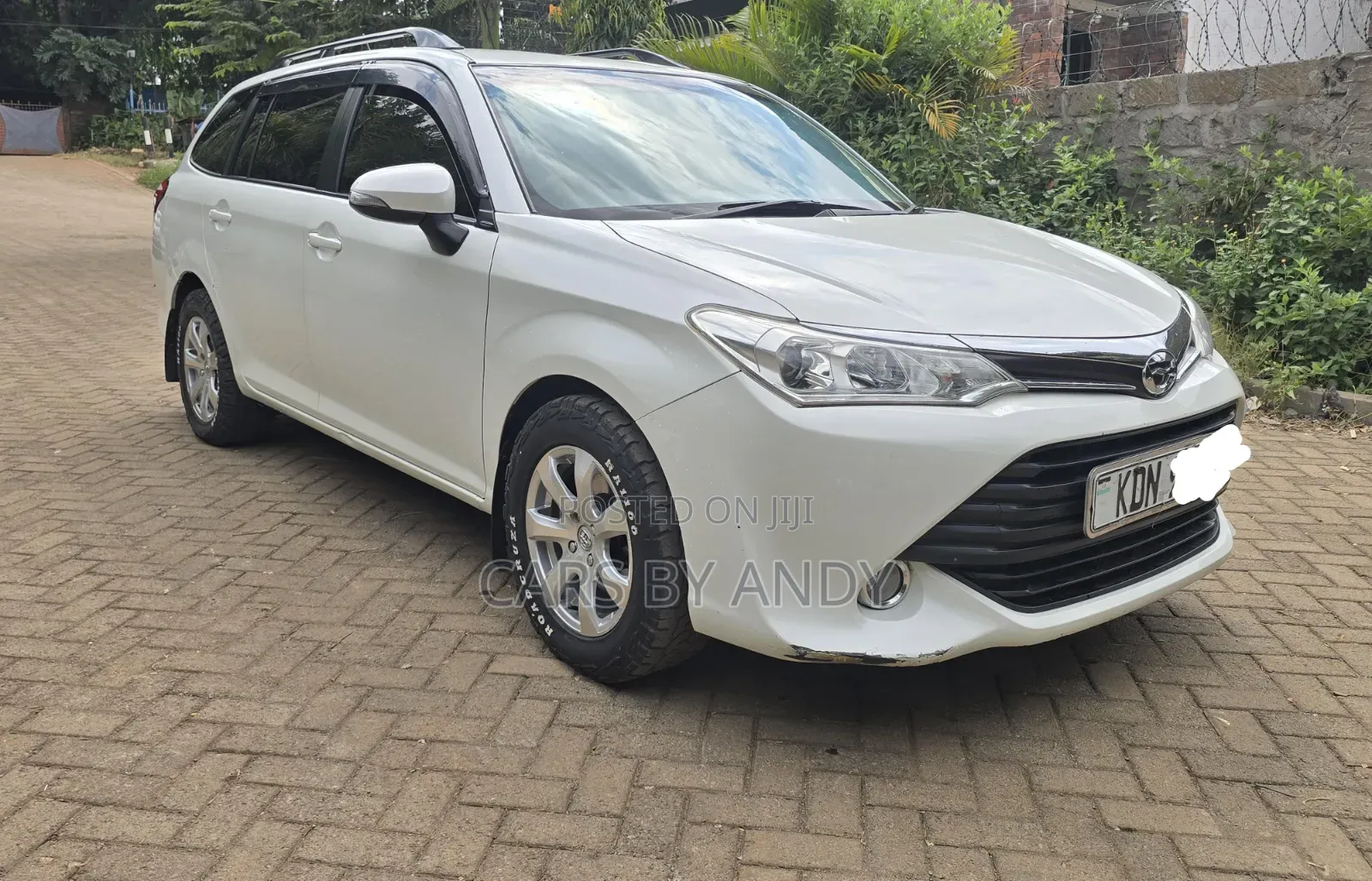 Toyota Corolla Fielder 2016 White