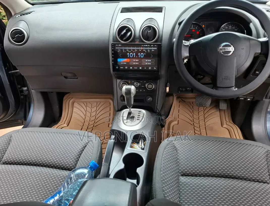 Nissan Dualis 2011 Blue