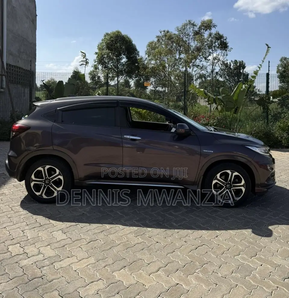 Honda Vezel 2019 Brown