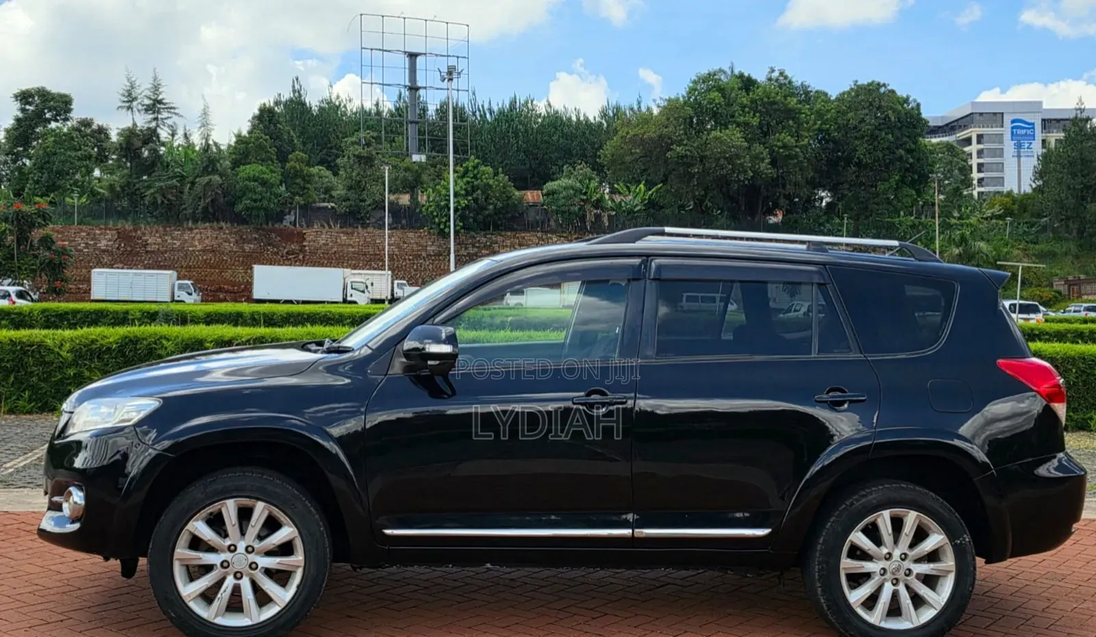 Toyota Vanguard 2010 Black