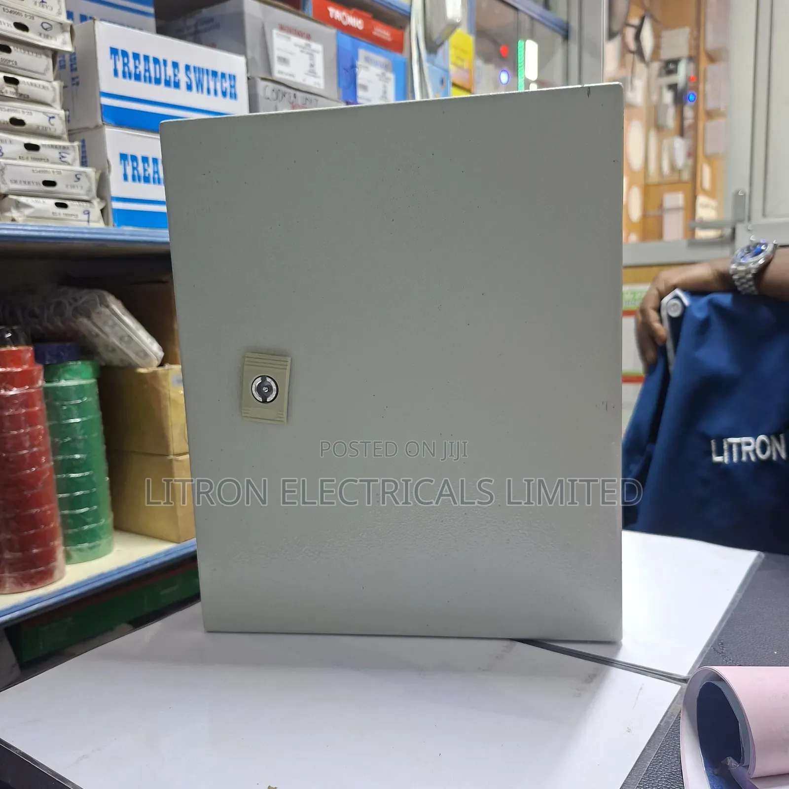 Enclosure Box Metallic