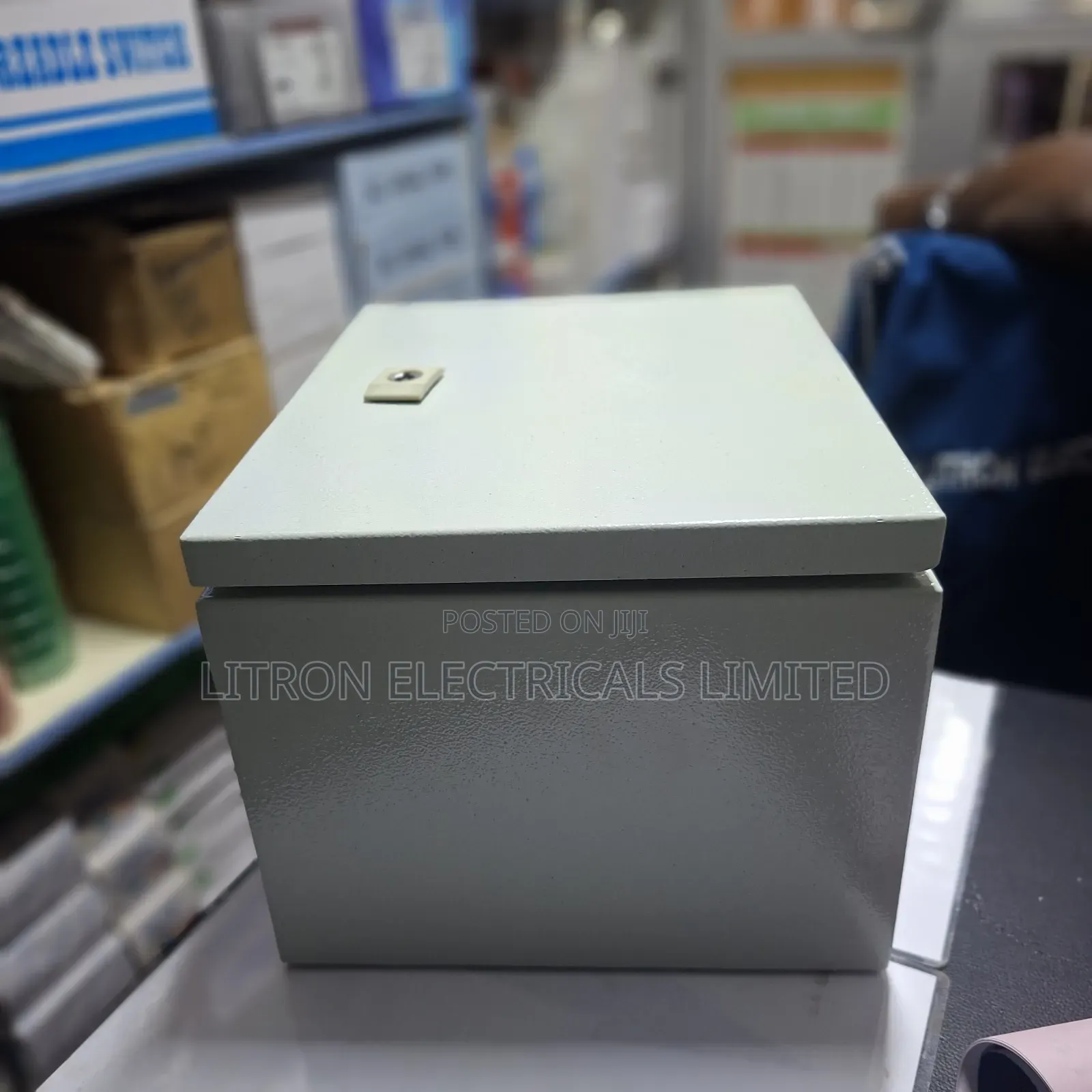 Enclosure Box Metallic