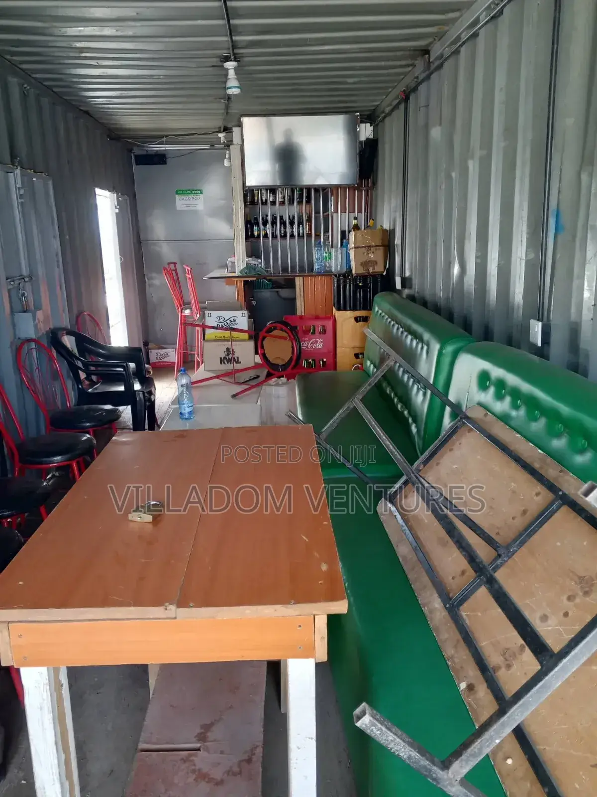 For Sale to Rent Pub in Kiti Area