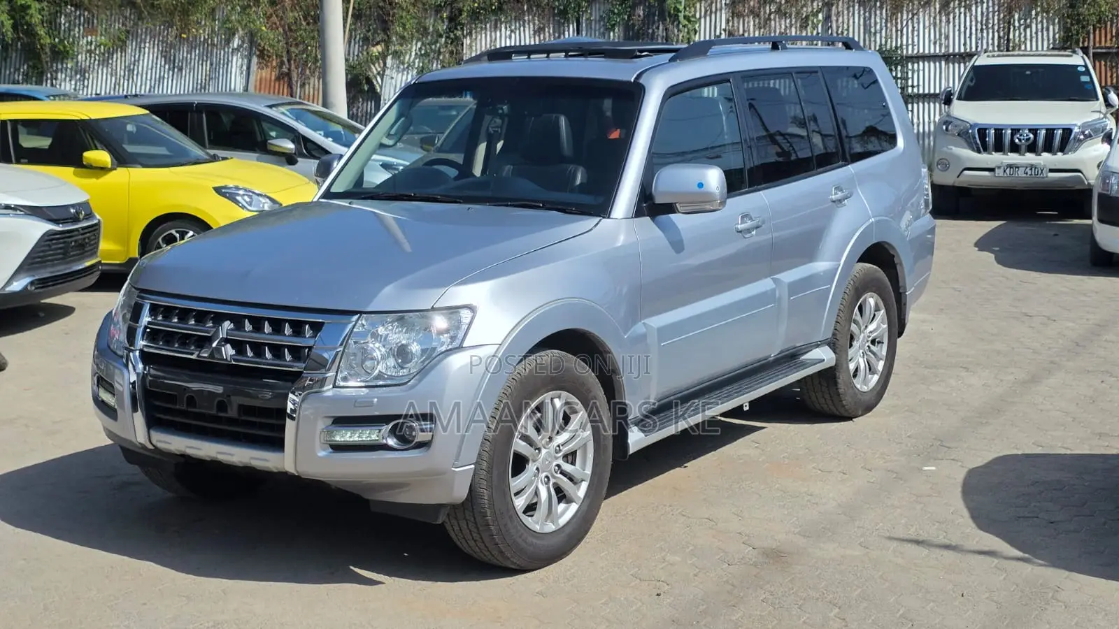 Mitsubishi Pajero V90 3.2 DI-D GL 2019 Silver
