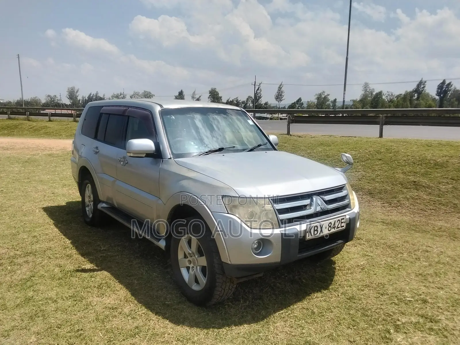 Mitsubishi Pajero 2006 Silver