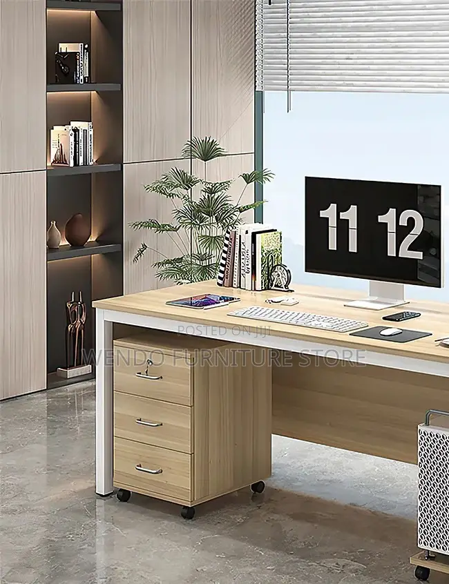 Office Desk; 1400mm Modern Executive Office Desk