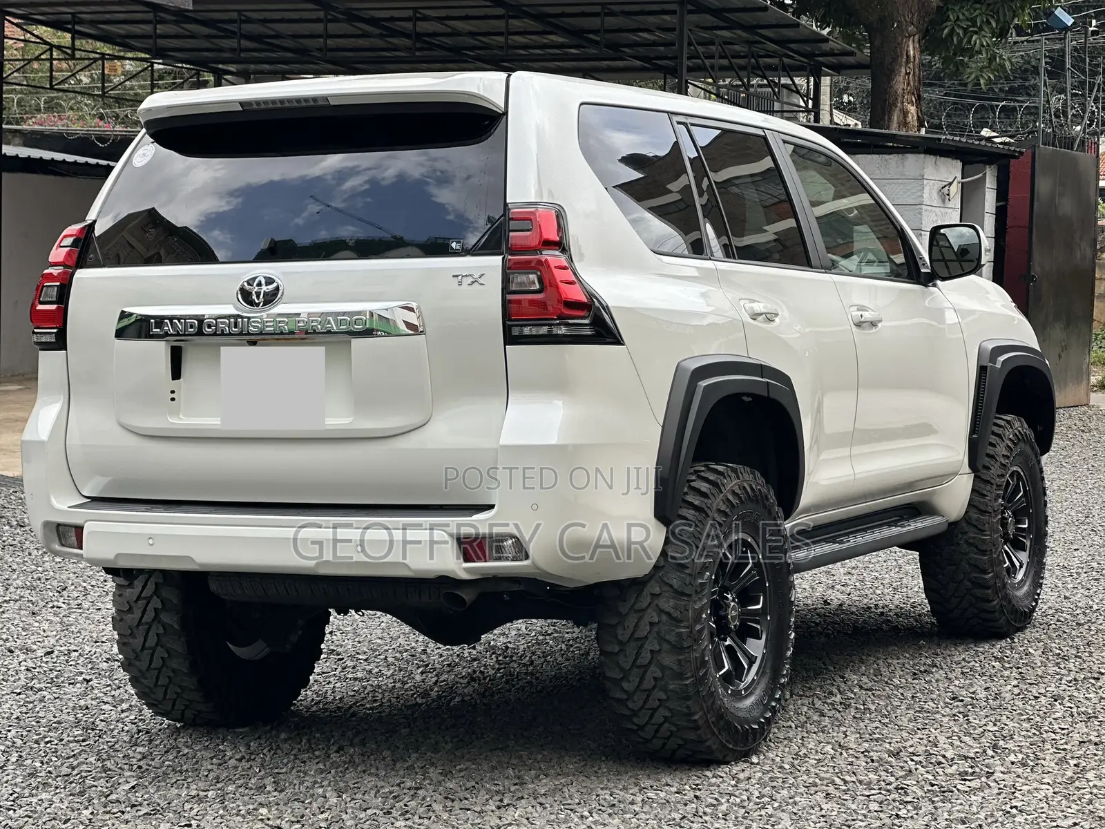 Toyota Land Cruiser Prado 2.8 2020 White