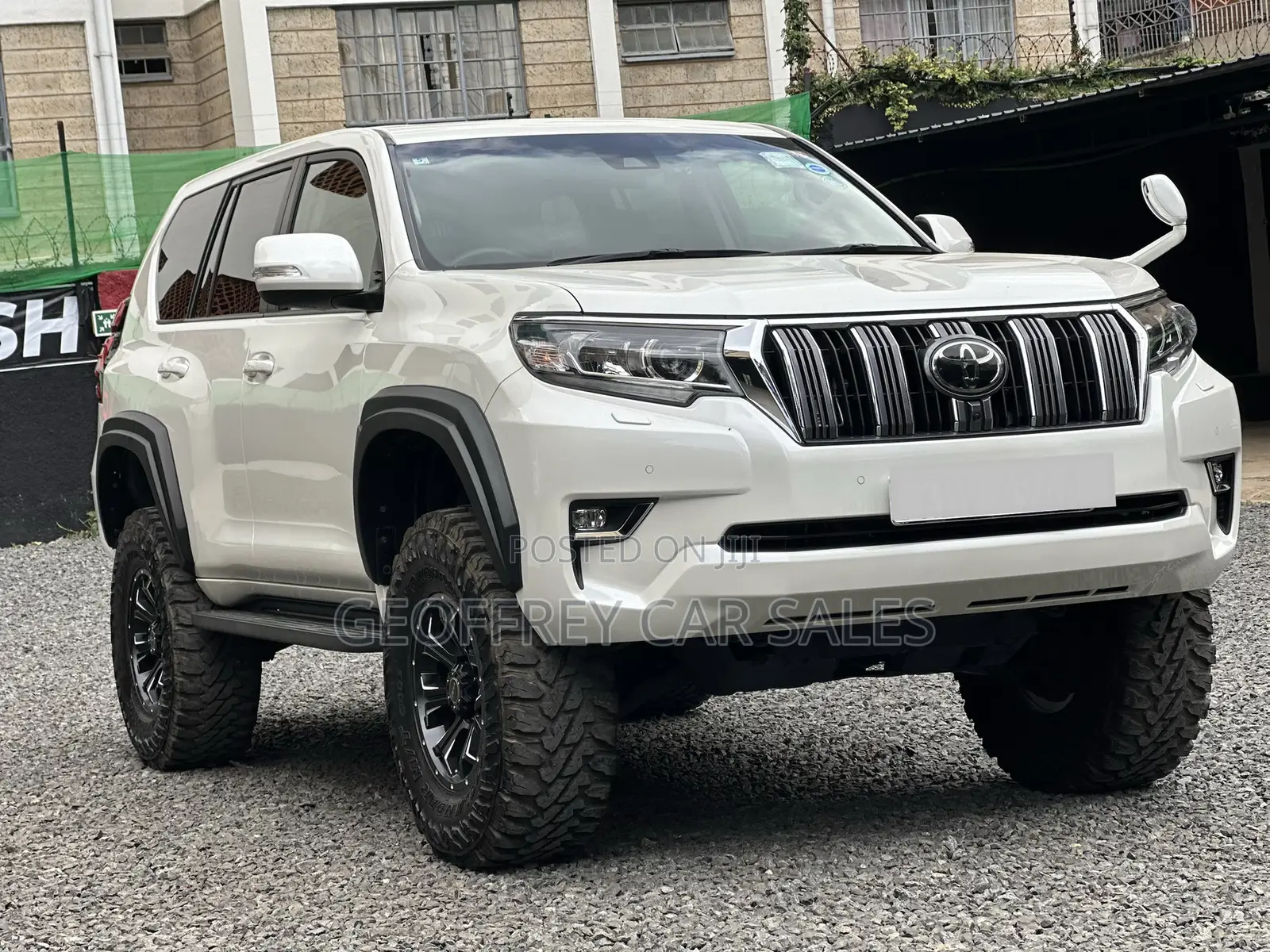 Toyota Land Cruiser Prado 2.8 2020 White