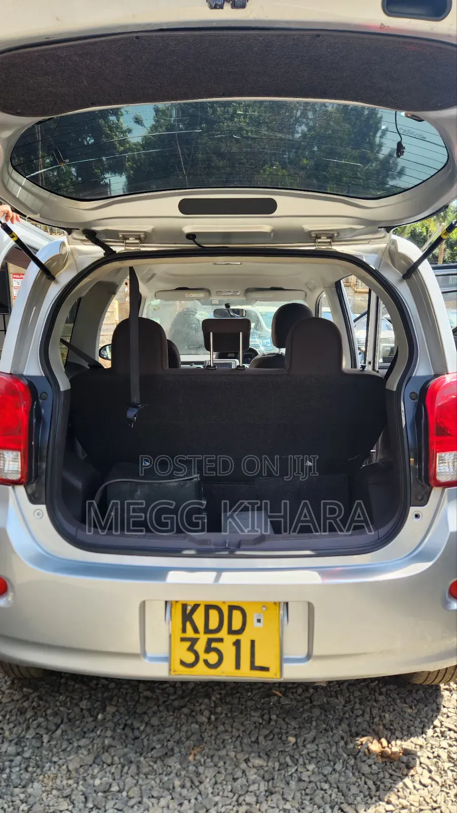 Toyota Porte 2014 Silver
