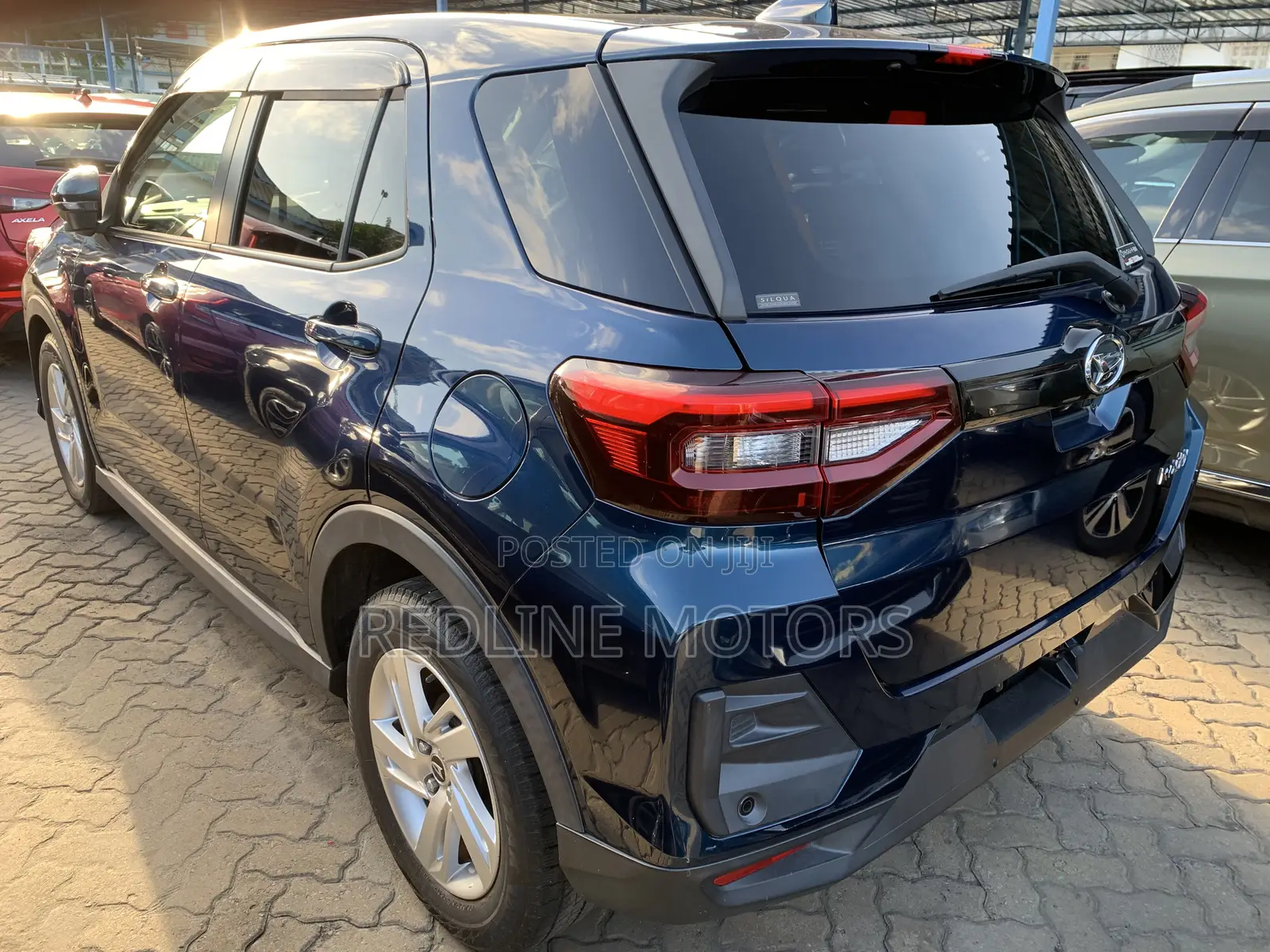 Daihatsu Rocky 2020 Blue