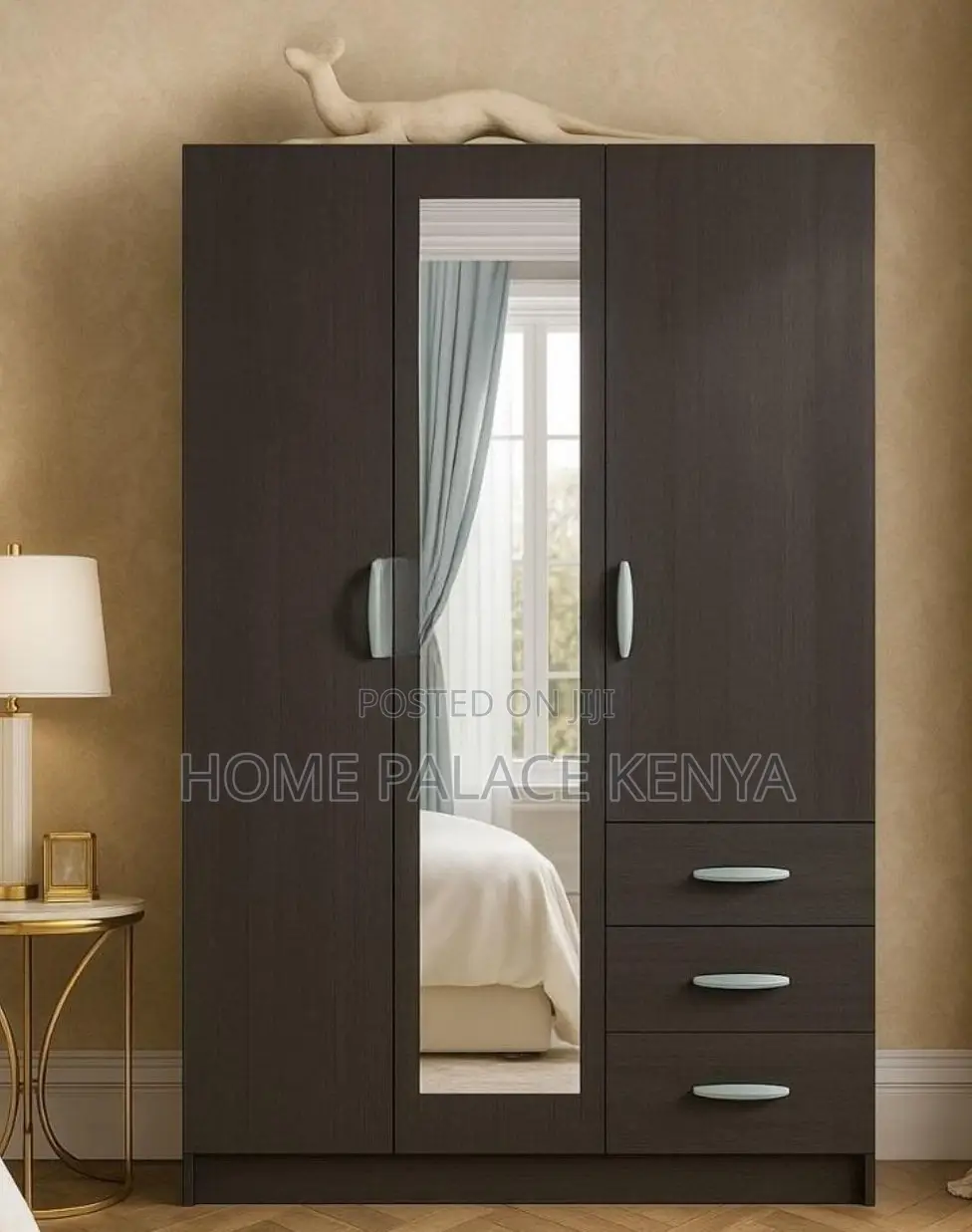 Wardrobe: MDF Clothes Storage With Drawers