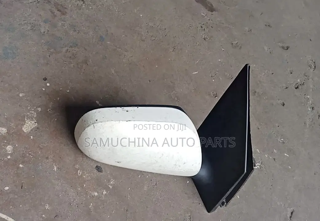 Side Mirror Toyota Passo Old Model {LHS}