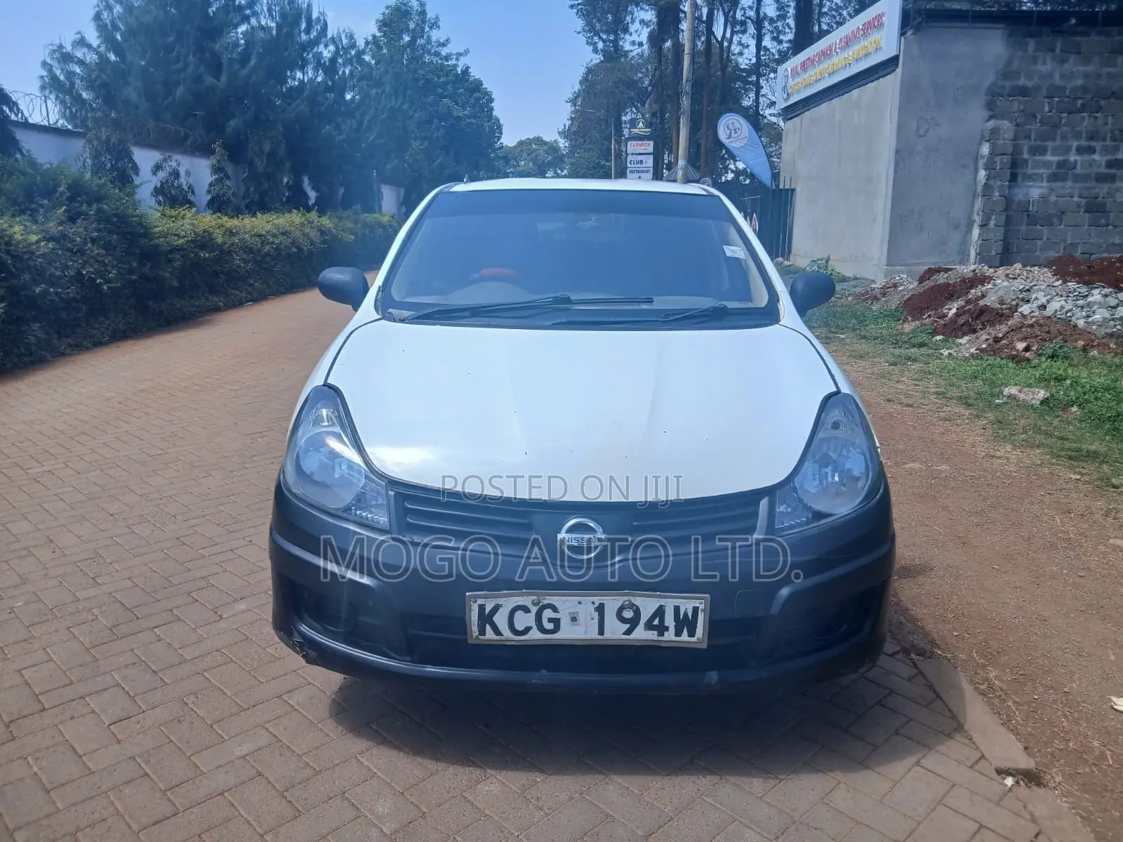 Nissan Advan 2008 White