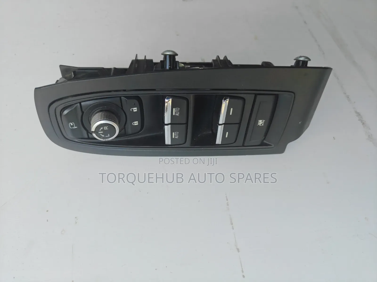 Subaru Forester Ske 2019 Door Switch
