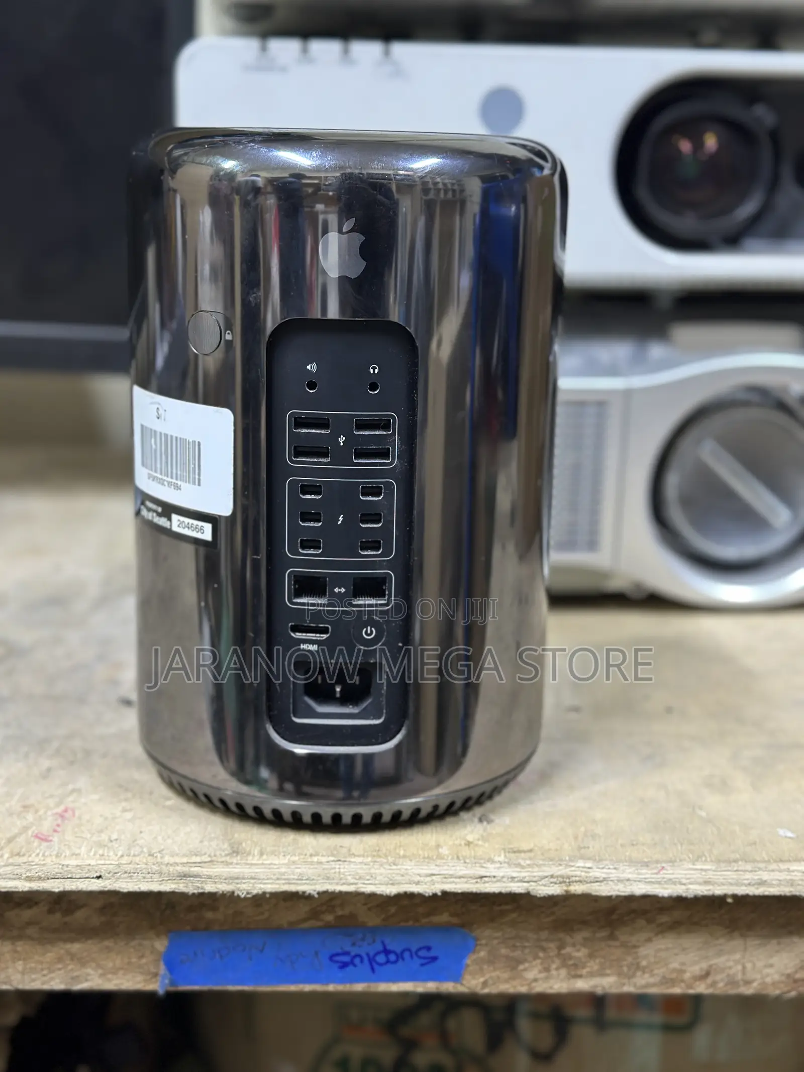 Apple Mac Pro (Late 2013),