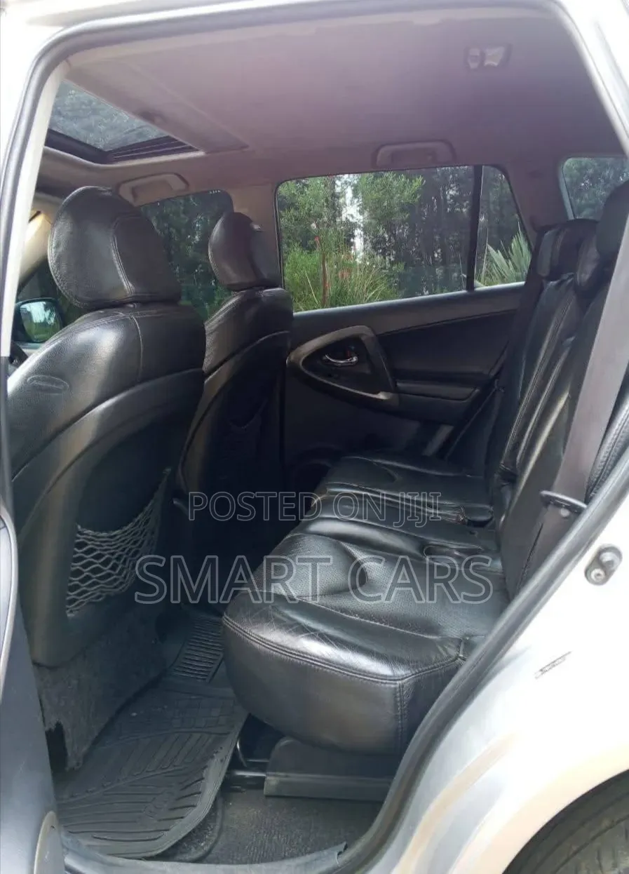Toyota RAV4 2005 Silver