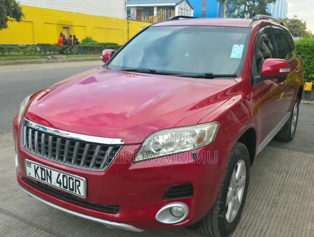 Toyota Vanguard 2009 Red