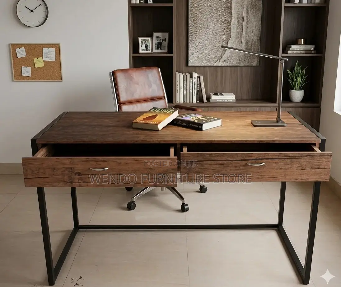 Office Desk; Wooden Home Office Desk With Lockable Drawers