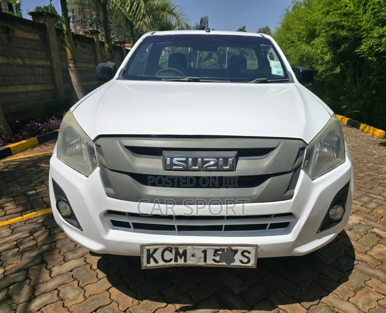 Isuzu D-MAX 2017 White