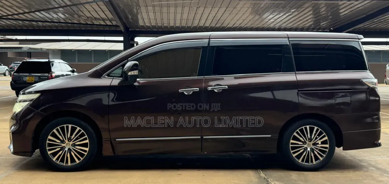 Nissan Elgrand 2017 Purple