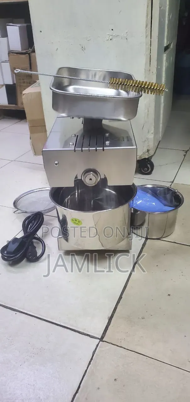 Stainless Steel Oil Press Machine - Rn