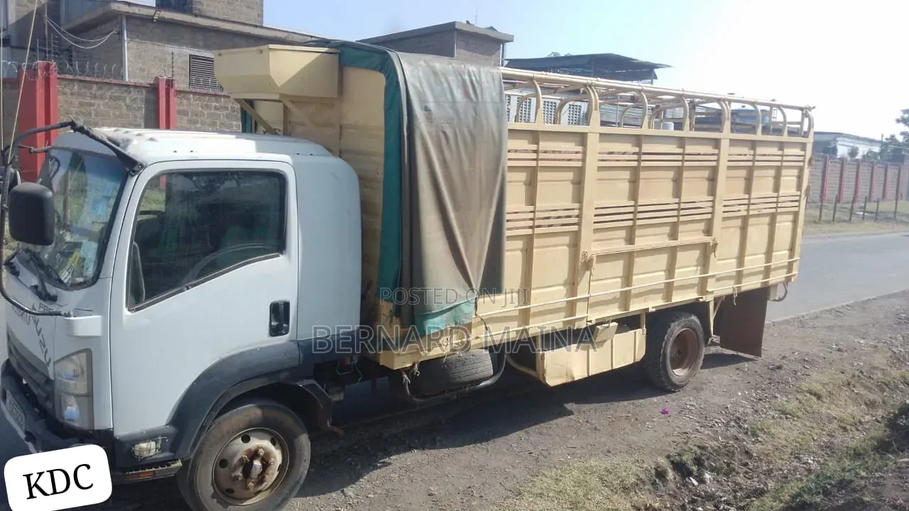 Isuzu FRR Slayqueen Sukuma Ndeni Deposit 2.1m