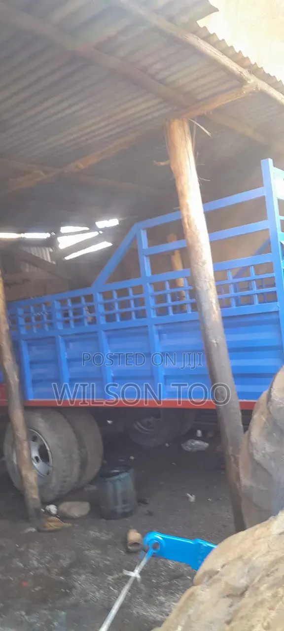 New 8 Tonnes Tractor Trailer