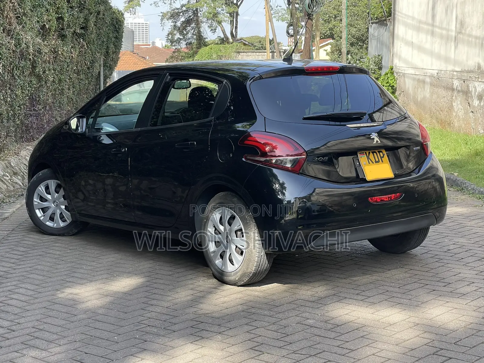 Peugeot 208 2017 Black