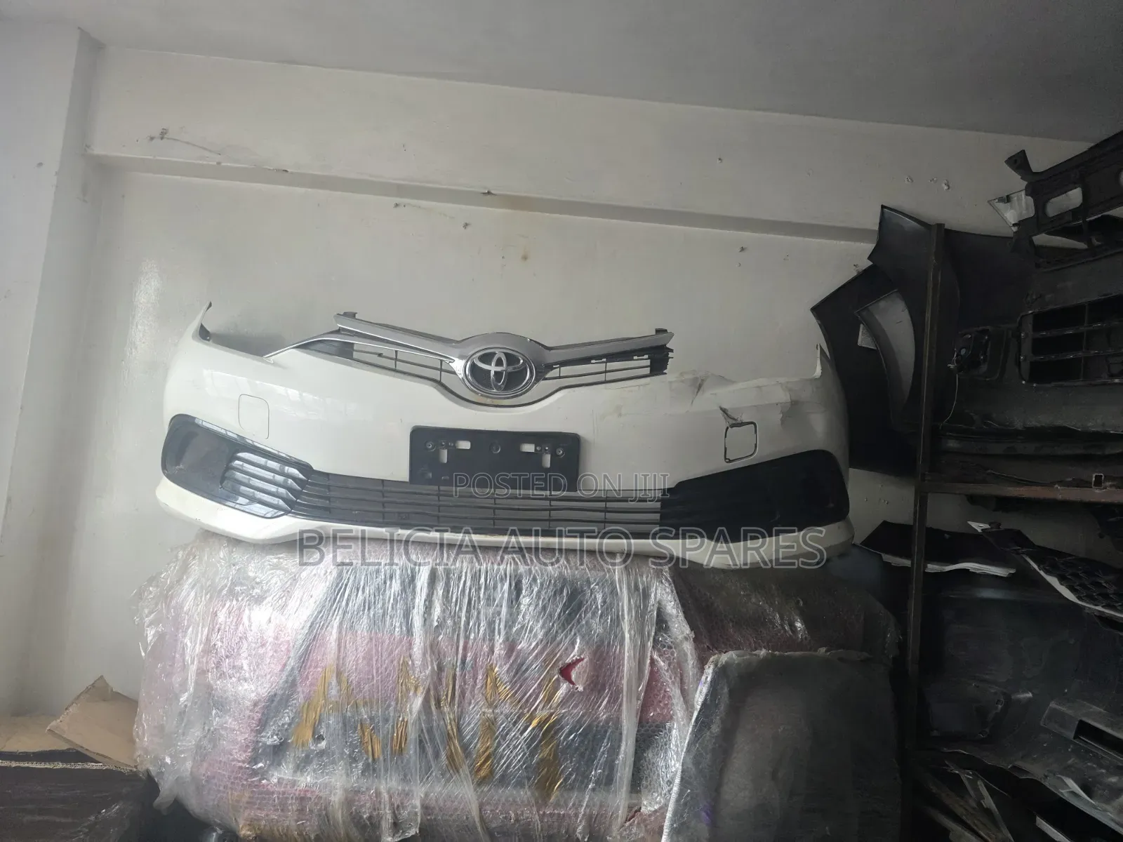 Auris 2015 Front Bumper