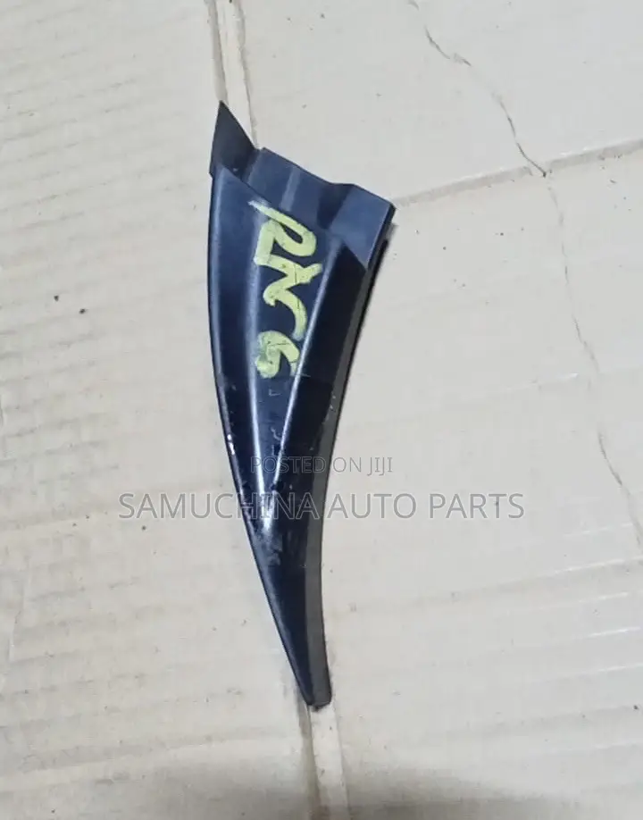 Windscreen Finisher Honda Stream Rn6