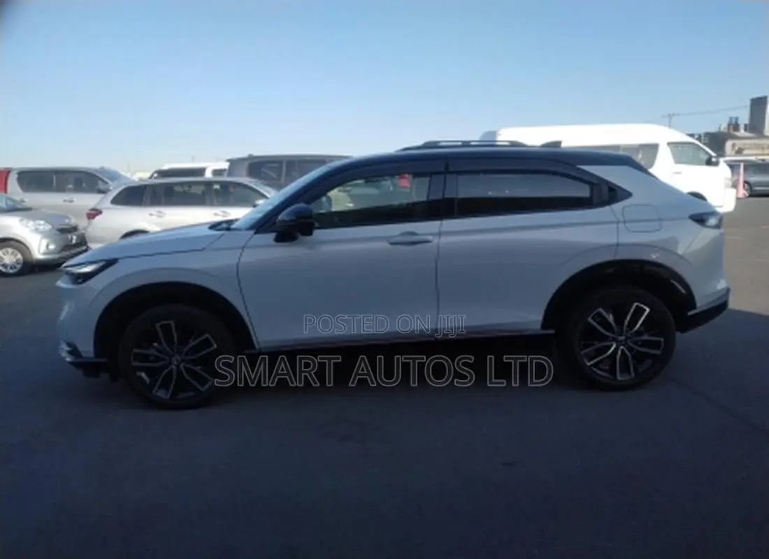 Honda Vezel 2021 White