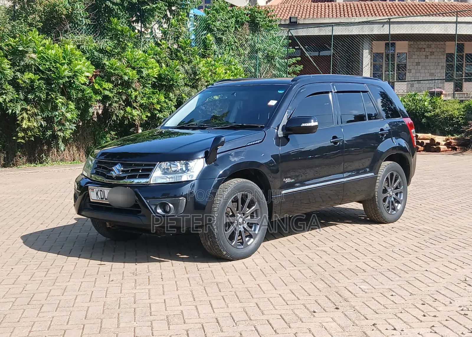 Suzuki Escudo 2015 Black