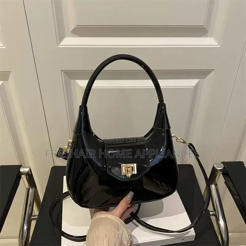 Best Small Handbag for Ladies
