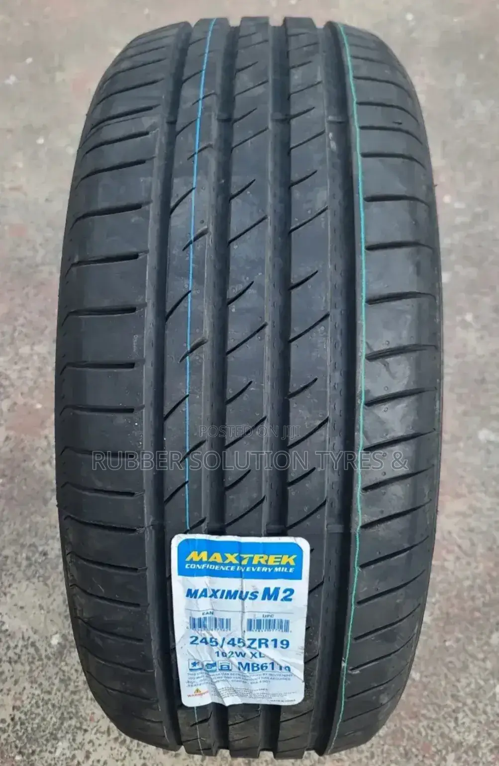 245/45 R19 Maxtrek Tyres 102w X/L Muximus M2