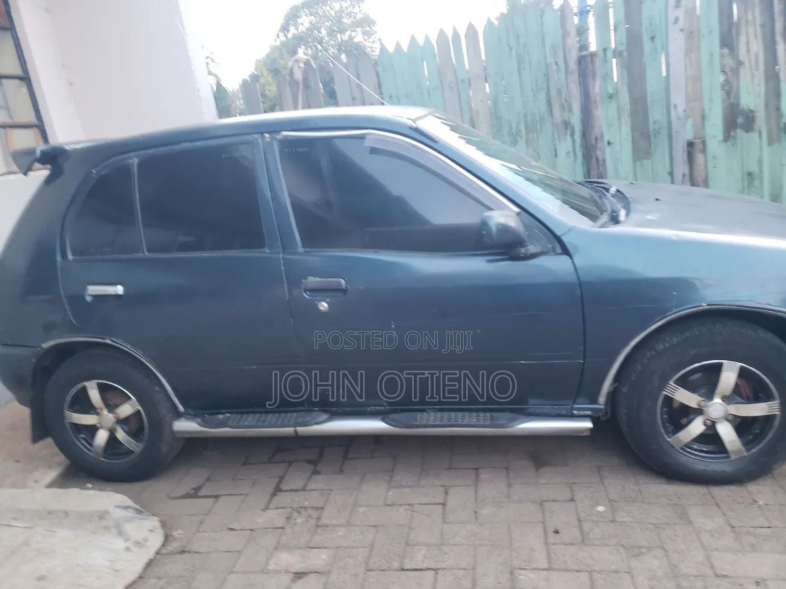 Toyota Starlet 2000 Green