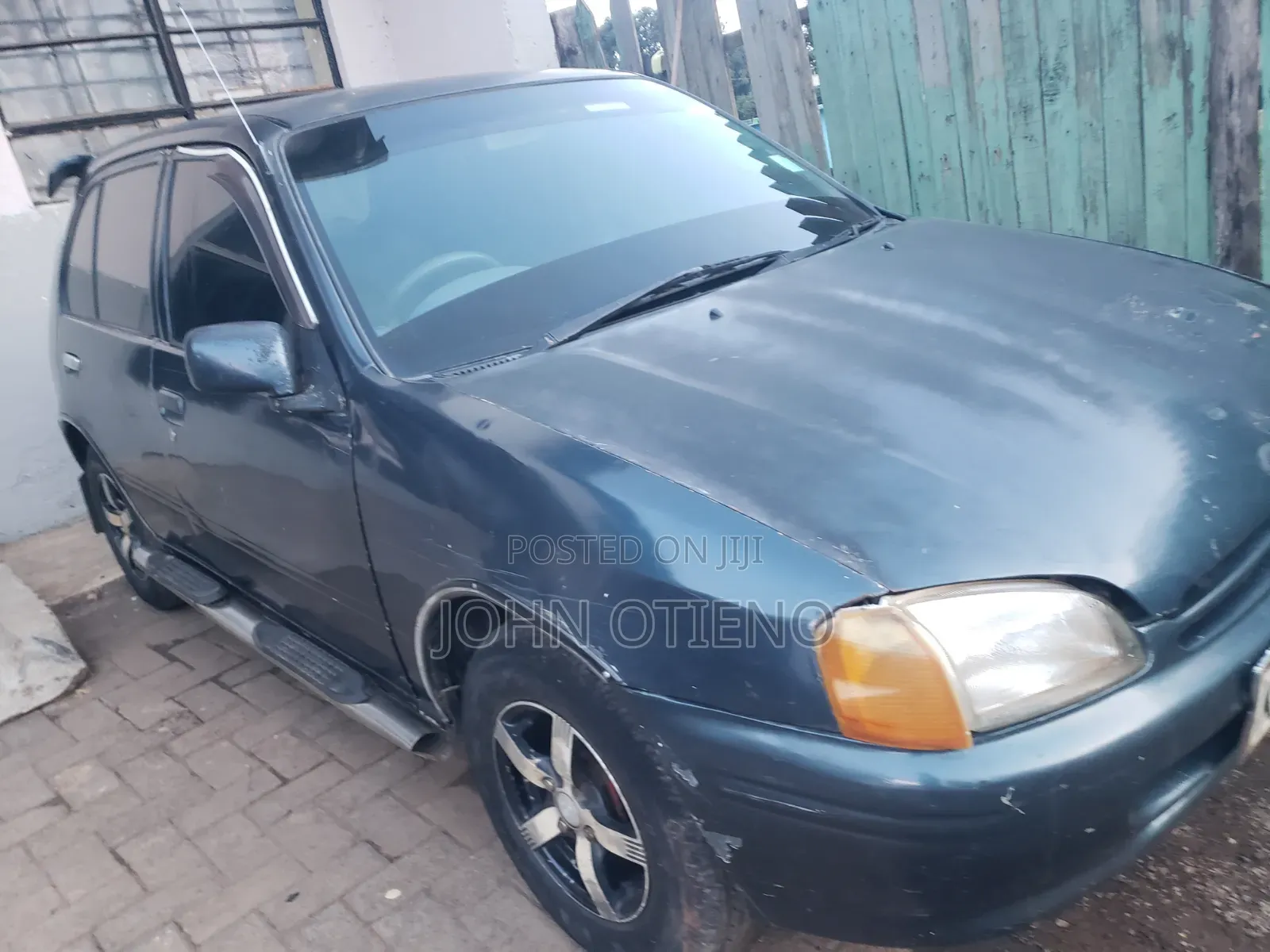 Toyota Starlet 2000 Green
