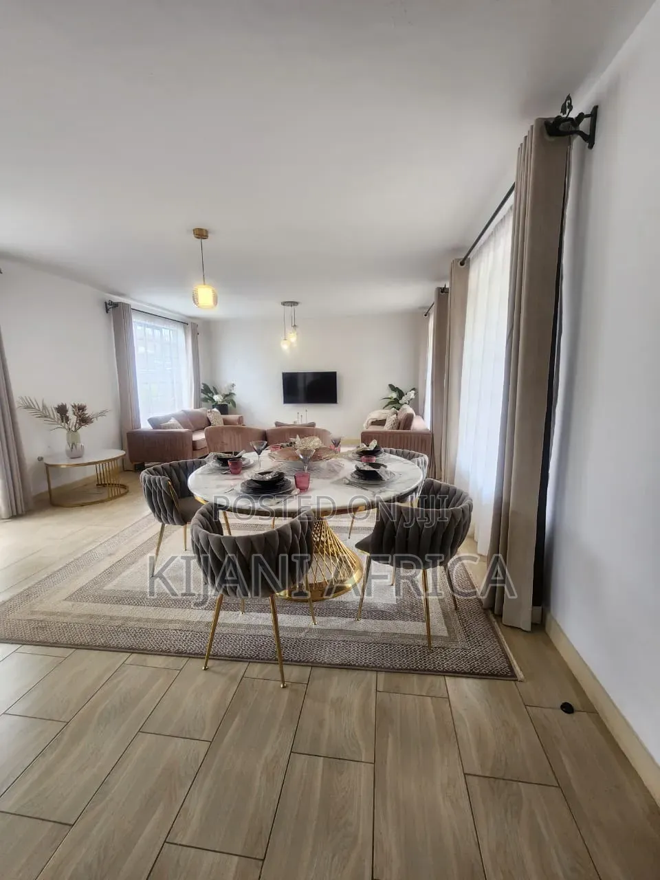 4bdrm House in Gateway Mall Area for rent