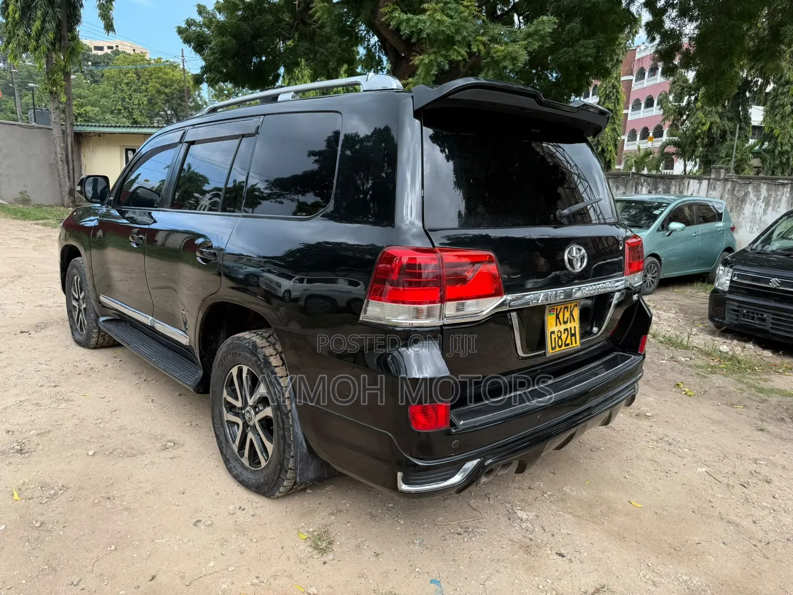 Toyota Land Cruiser 2011 Black