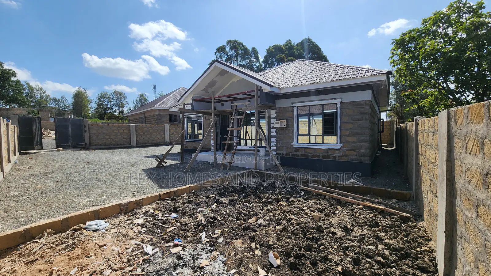 4bdrm Bungalow in Matasia for sale