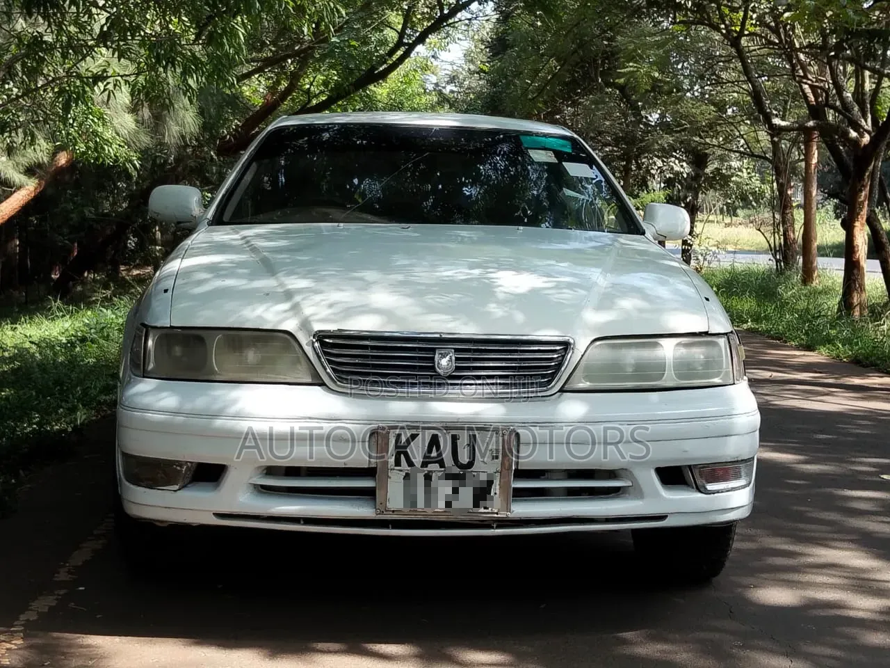 Toyota Mark II 1999 White